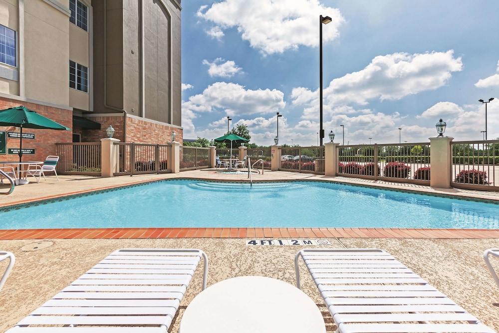 Sonesta Essential Houston Westchase Hotel Екстериор снимка