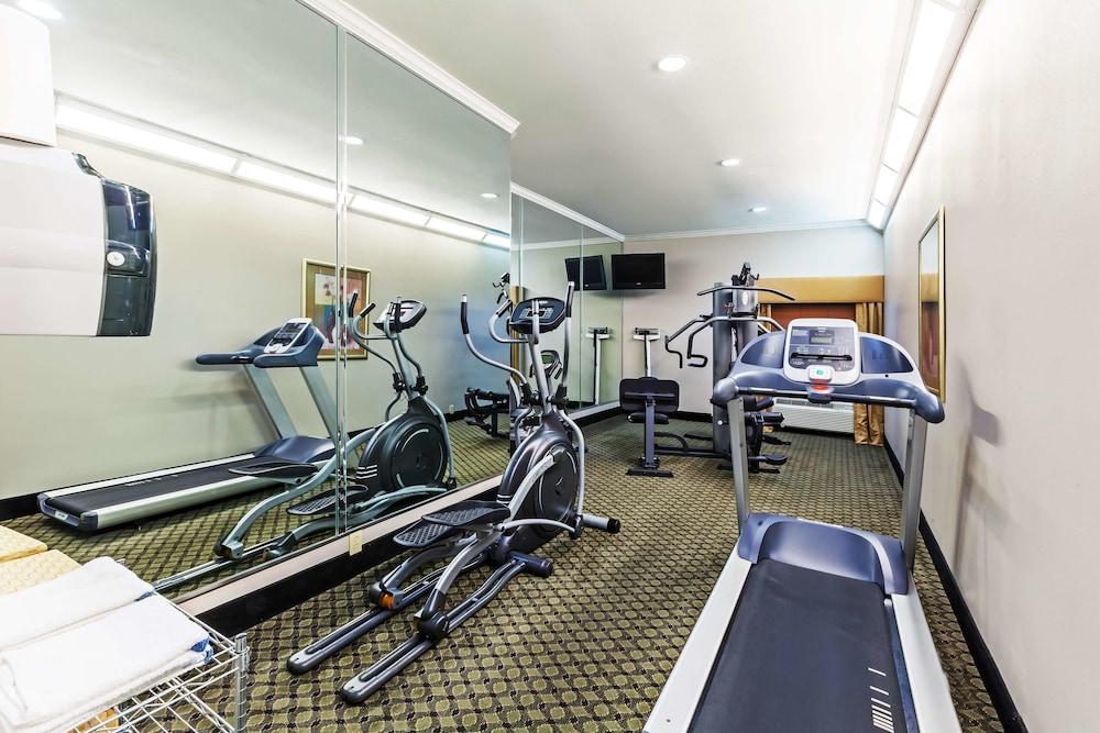 Sonesta Essential Houston Westchase Hotel Екстериор снимка