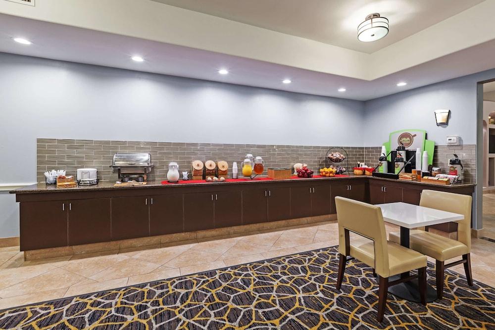 Sonesta Essential Houston Westchase Hotel Екстериор снимка