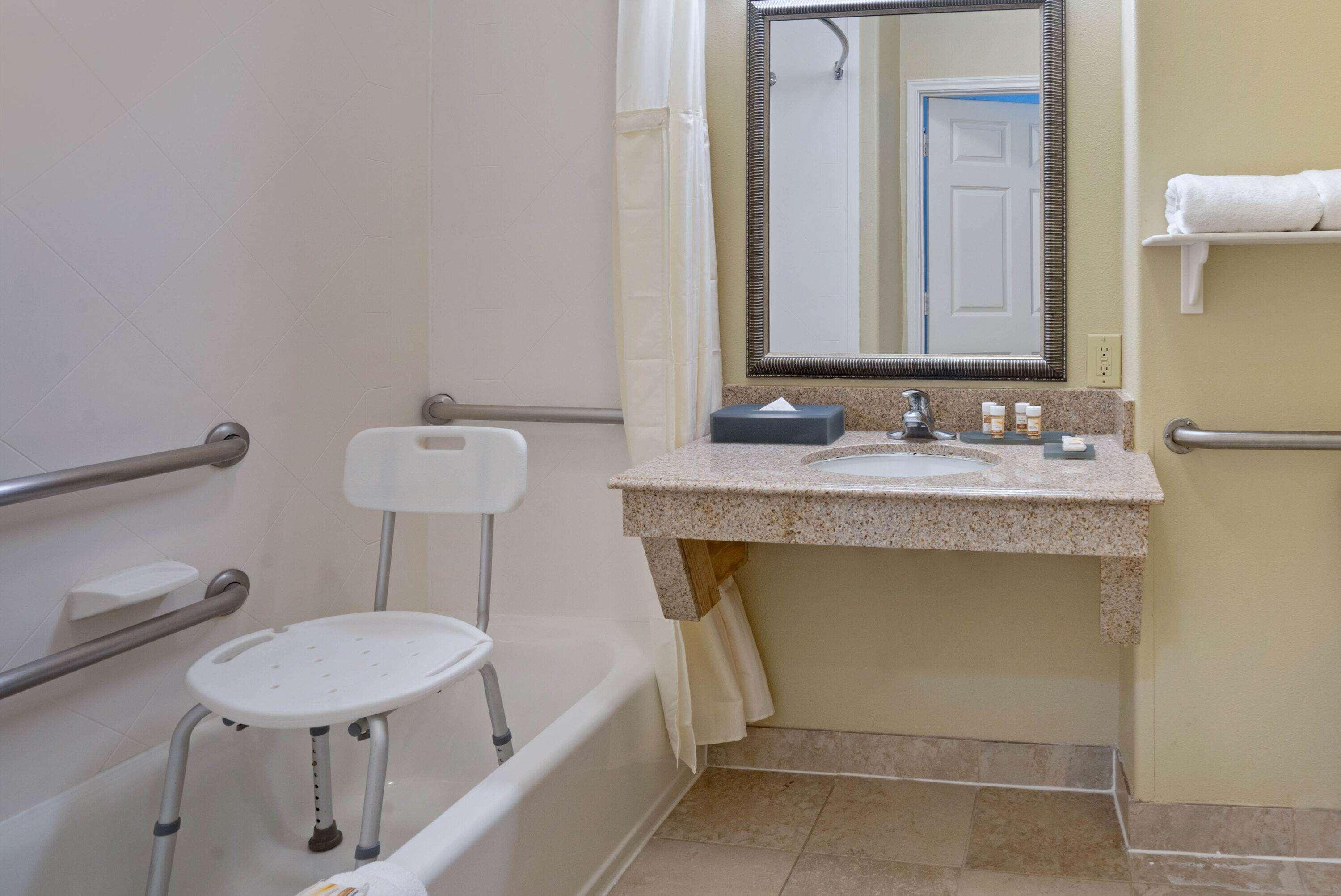 Sonesta Essential Houston Westchase Hotel Екстериор снимка