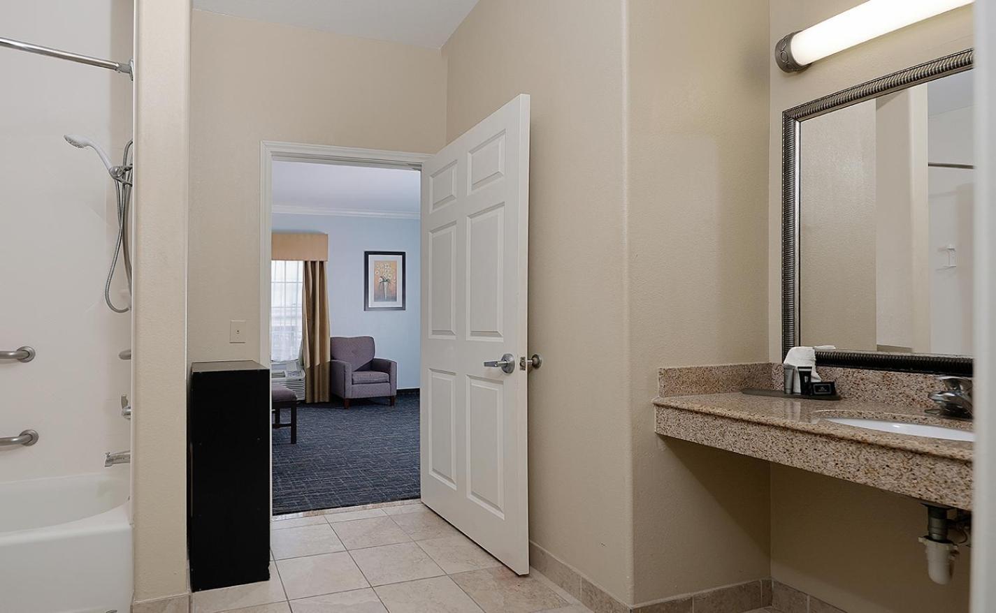 Sonesta Essential Houston Westchase Hotel Екстериор снимка