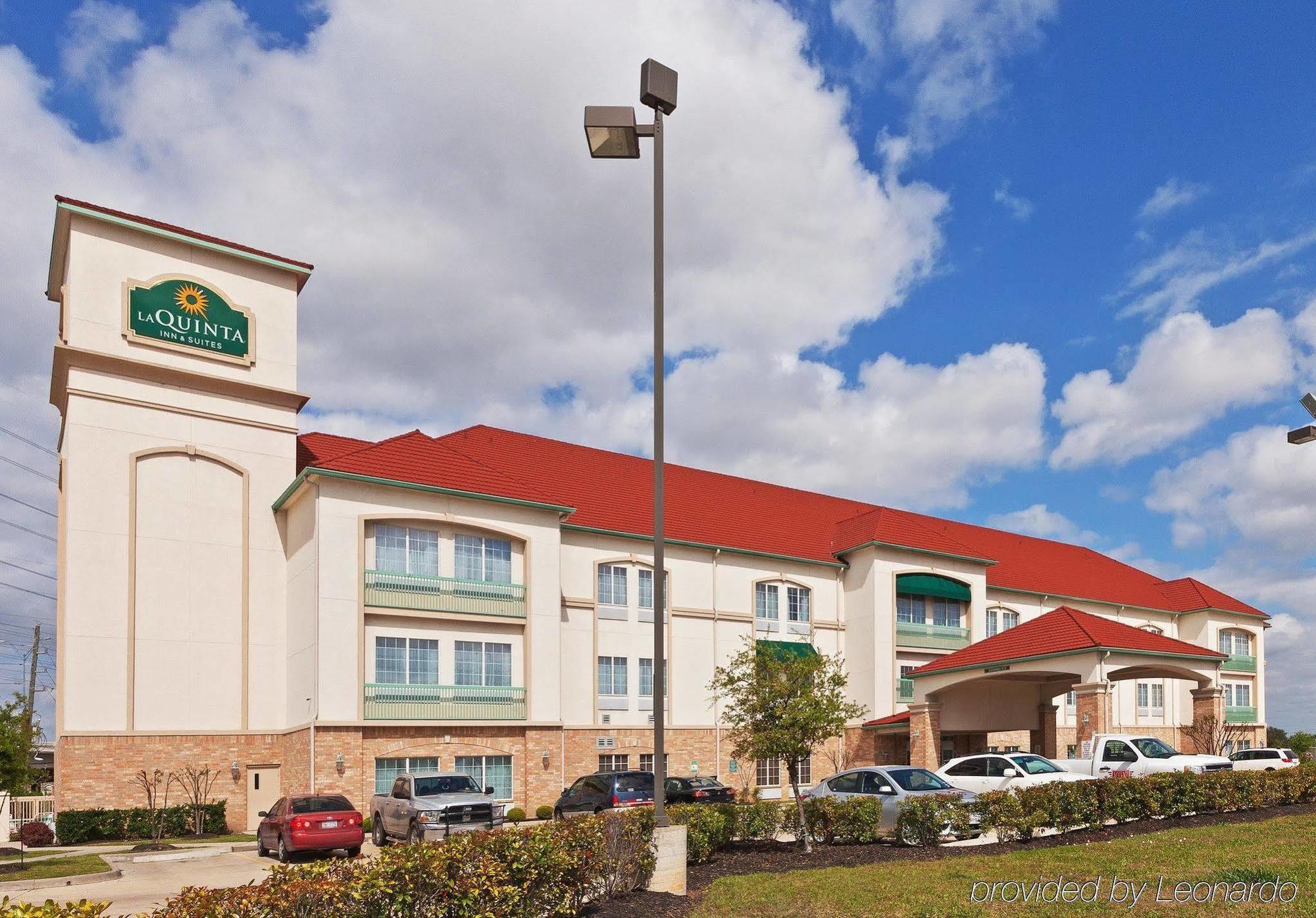 Sonesta Essential Houston Westchase Hotel Екстериор снимка